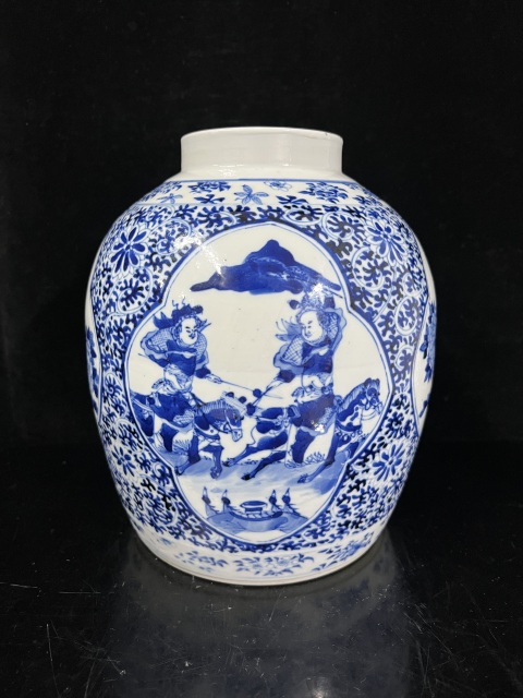 古玩陶瓷清晚期青花花卉開窗人物花鳥罐拍賣，當前價格6800元