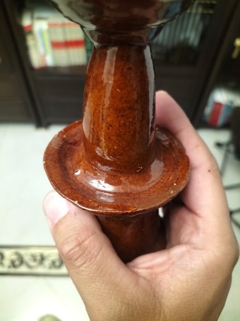 古玩陶瓷褐釉燈臺(tái)拍賣，當(dāng)前價(jià)格180元