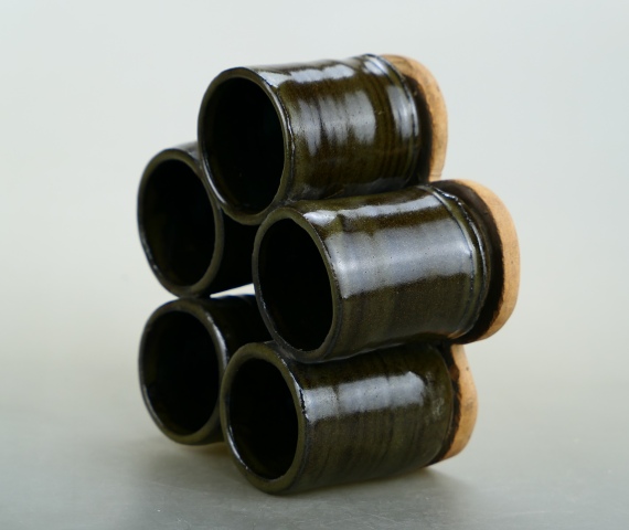 古玩陶瓷民國?茶葉末釉花插拍賣，當前價格666元