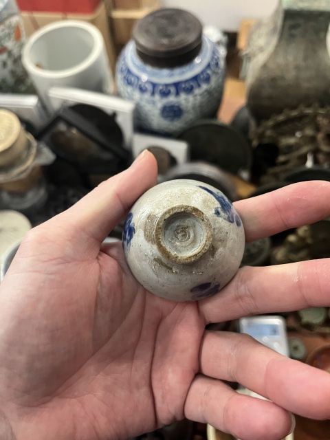 古玩陶瓷清代青花小酒盅拍賣,當(dāng)前價(jià)格199元