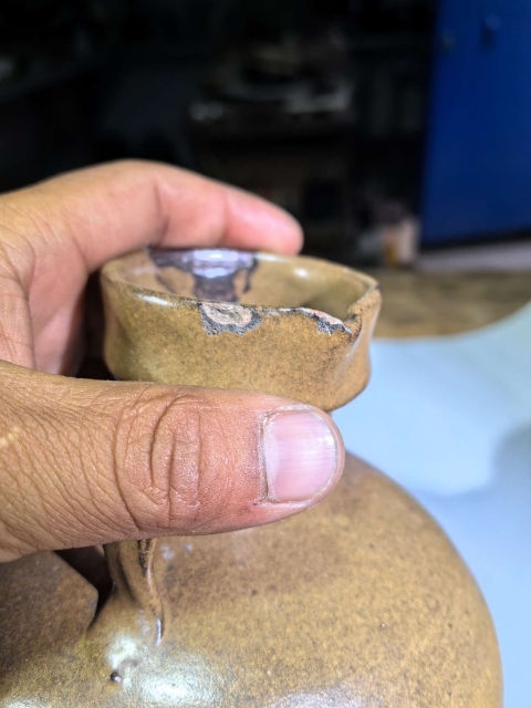 古玩陶瓷耀州窯茶葉末釉雙系花澆拍賣,當前價格13000元