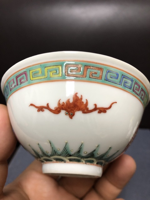 古玩陶瓷粉彩龍鳳紋蓋碗拍賣，當前價格900元
