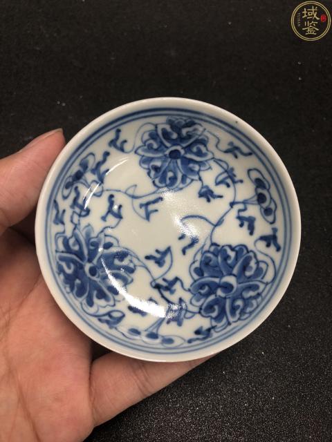 古玩陶瓷一對大清光緒年製官窯本朝款青花纏枝花卉筆添拍賣，當前價格2980元
