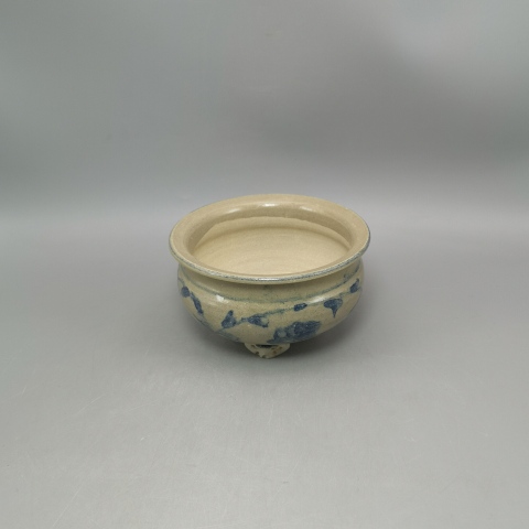 古玩陶瓷明代花卉纏枝青花爐拍賣，當前價格3980元