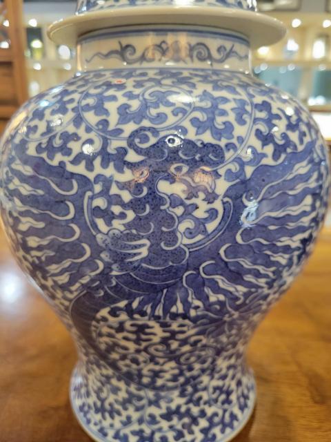 古玩陶瓷清晚期青花夔鳳紋將軍罐拍賣，當前價格30000元