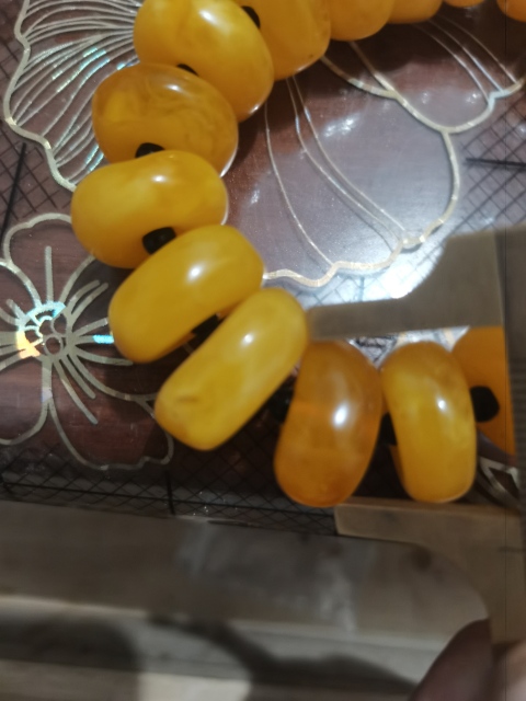 古玩玉器蜜蠟重量58克。拍賣,當(dāng)前價(jià)格8999元