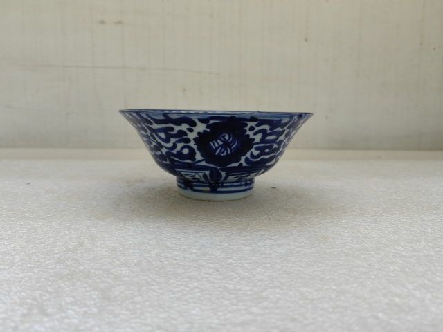 古玩陶瓷青花花卉紋鳳眼碗拍賣,當前價格398元