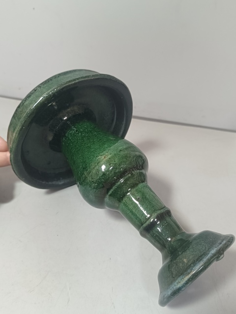 古玩陶瓷綠釉大燈臺拍賣，當前價格180元