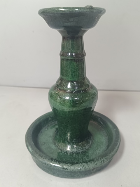古玩陶瓷綠釉大燈臺拍賣，當前價格180元