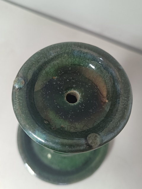 古玩陶瓷綠釉大燈臺拍賣，當前價格180元