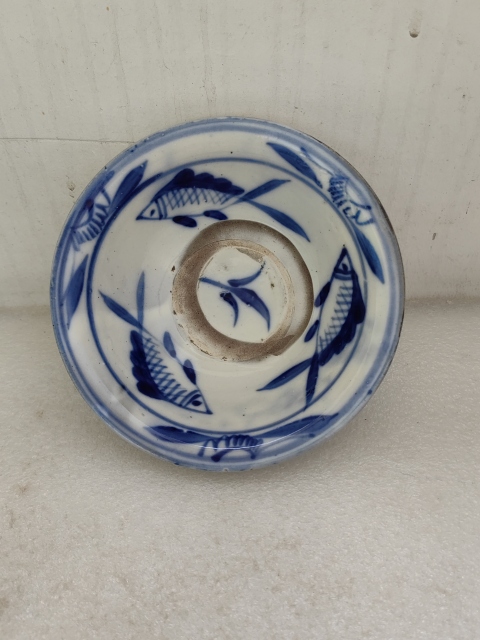 古玩陶瓷青花三魚花卉紋撇口碗拍賣,當前價格550元