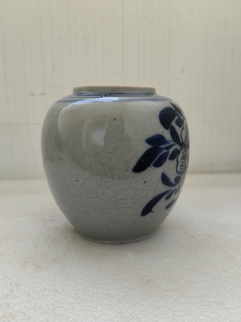 古玩陶瓷青花花卉紋罐拍賣,當前價格580元