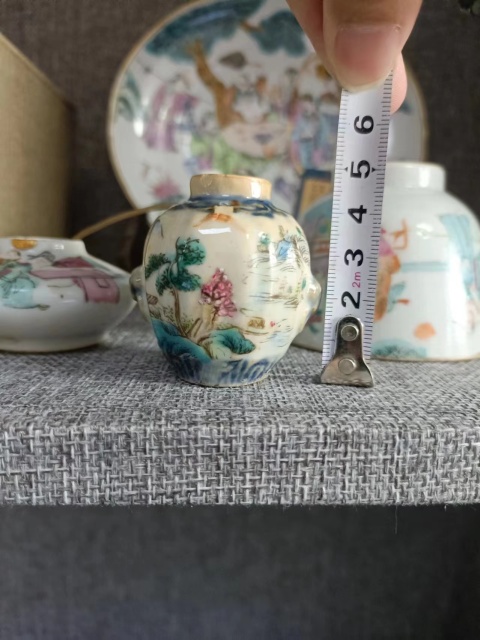 古玩陶瓷乾隆青花粉彩山水紋水盂拍賣,當前價格2600元