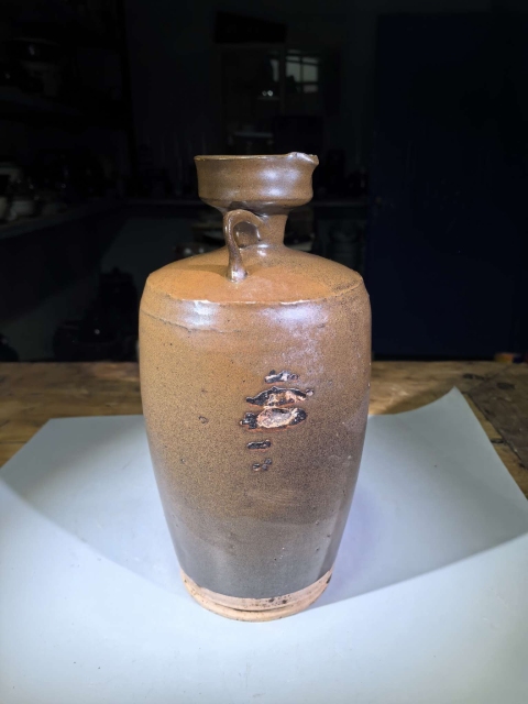 古玩陶瓷磁州窯褐釉雙系花澆拍賣,當前價格999元