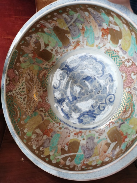 古玩陶瓷【精品】晚清民國青花加彩人物花卉盆拍賣，當前價格1816元