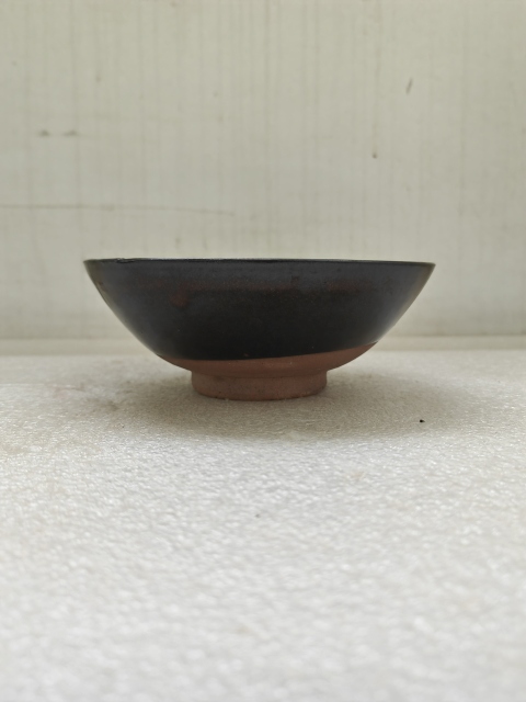 古玩陶瓷澀圈圈足疊燒工藝褐釉碗拍賣，當(dāng)前價(jià)格220元
