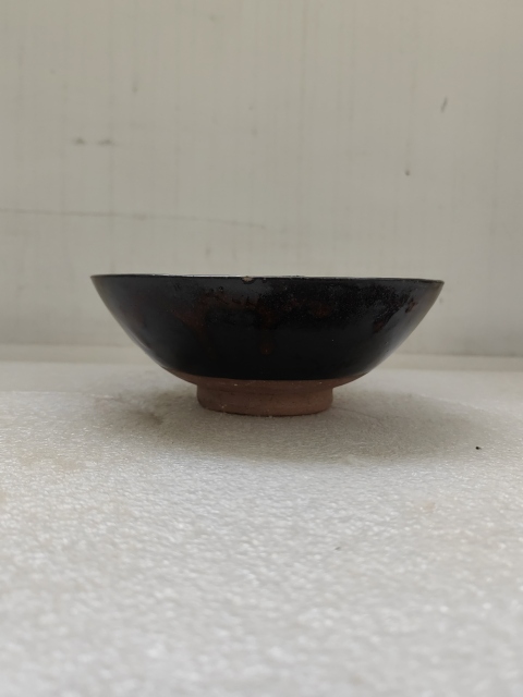 古玩陶瓷澀圈圈足疊燒工藝褐釉碗拍賣，當(dāng)前價(jià)格220元