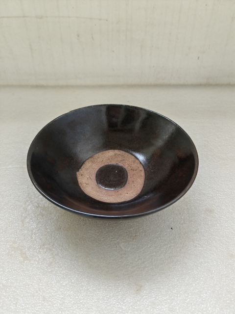 古玩陶瓷澀圈圈足疊燒工藝褐釉碗拍賣，當(dāng)前價(jià)格220元