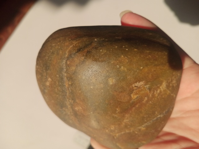 古玩玉器和田籽料原石2塊拍賣(mài),當(dāng)前價(jià)格777元