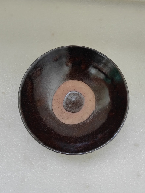 古玩陶瓷澀圈圈足疊燒工藝褐釉碗拍賣，當(dāng)前價(jià)格220元
