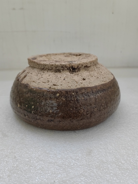 古玩陶瓷褐釉香爐拍賣，當前價格580元