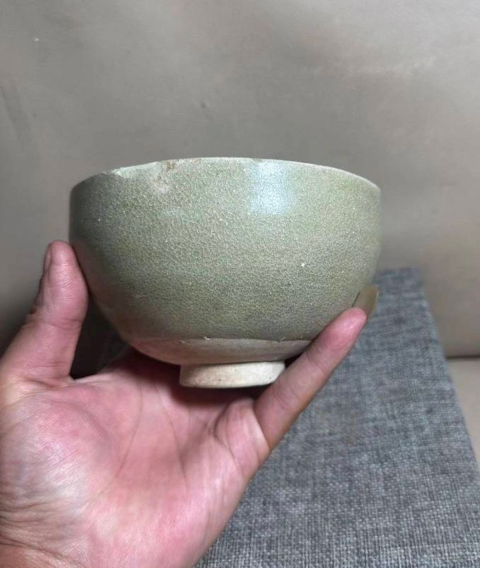 古玩陶瓷岳州窯青釉羅漢造型茶盞拍賣,當前價格0元
