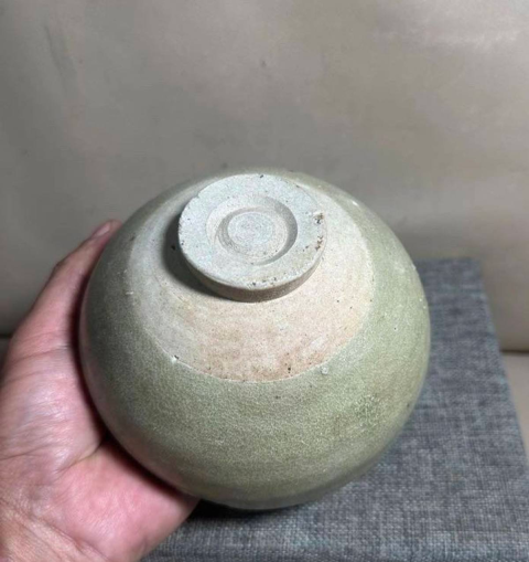 古玩陶瓷岳州窯青釉羅漢造型茶盞拍賣,當前價格0元