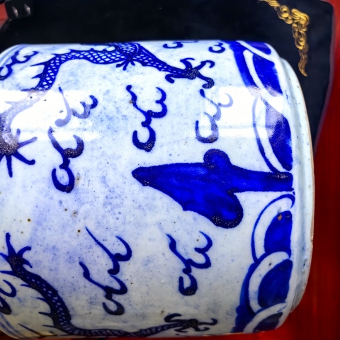 古玩陶瓷龍紋青花圈足筒式香爐拍賣，當前價格3800元