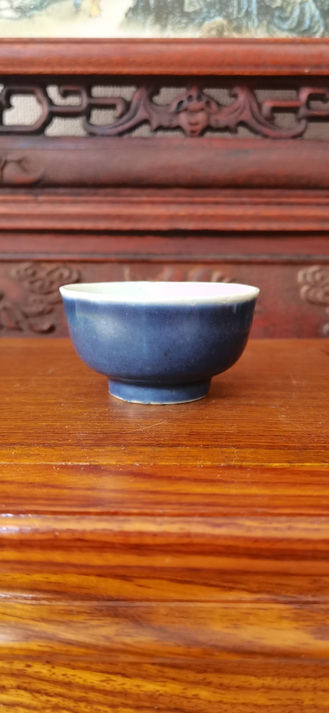 古玩陶瓷兩個霽藍釉茶杯拍賣,當前價格2000元