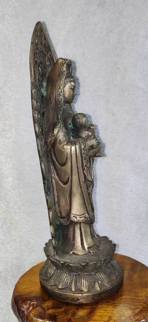古玩雜項銅觀音拍賣,當(dāng)前價格528元
