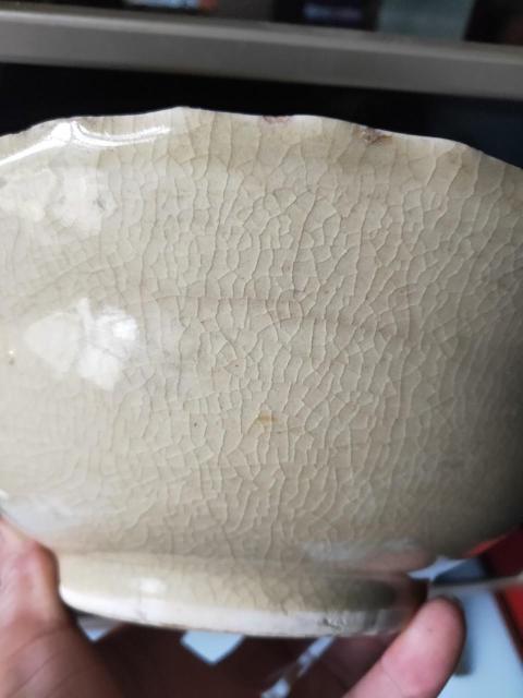 古玩陶瓷哥釉花口碗拍賣，當前價格1800元