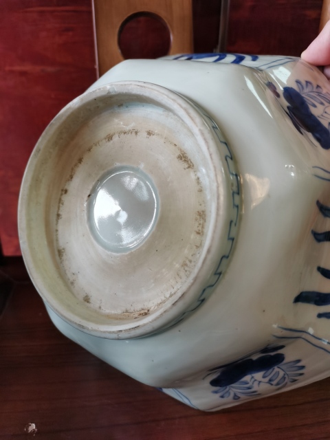 古玩陶瓷【八方大碗】晚清民國花卉紋青花碗拍賣,當前價格2000元