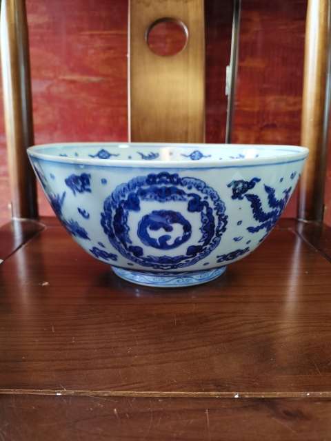 古玩陶瓷【精美大碗】晚清民國鳳紋青花碗拍賣，當(dāng)前價格1800元