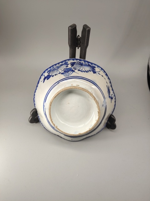古玩陶瓷晚清.青花花卉紋花口碗拍賣,當前價格188元