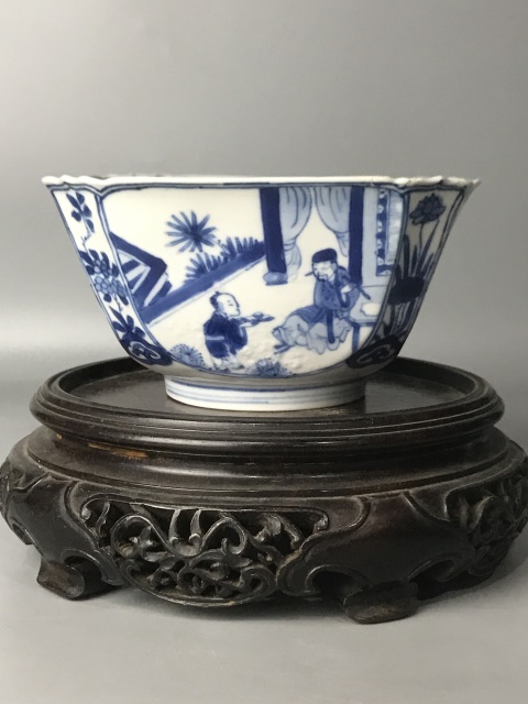 中国清時代　康熙年製　青花煎茶碗4客　口径約7㎝　東Y6-1118☆2Fトヒサ 域鉴古玩】（精品四爱碗）清·康熙·青花人物故事纹-四方碗拍卖