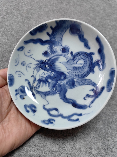 大清雍正年製(款 清代礬紅釉八寶花草龍紋盤 径21cm中国骨董　古玩　赤絵細描 大清雍正年製(款 清代礬紅釉八寶花草龍紋盤 径21cm中国骨董 古玩