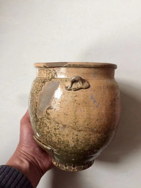 古玩陶瓷越窯青瓷雙耳罐拍賣,當前價格1200元
