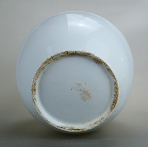 古玩陶瓷清代.甜白釉紫斑紋茶葉罐拍賣，當前價格1900元