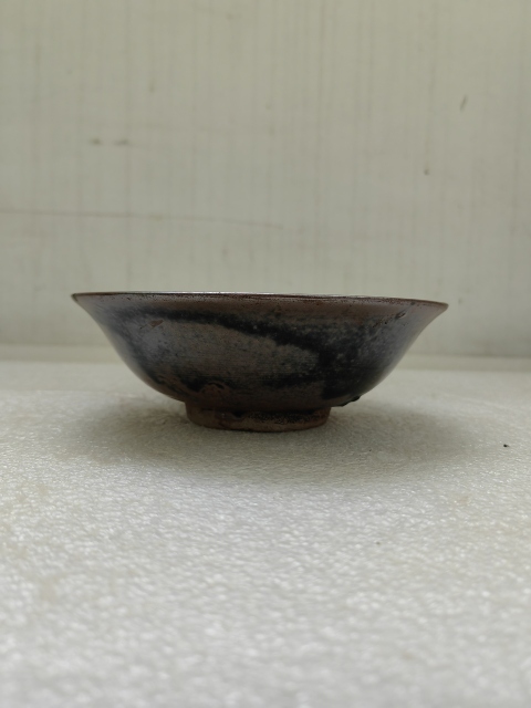 古玩陶瓷褐釉碗拍賣,當前價格198元
