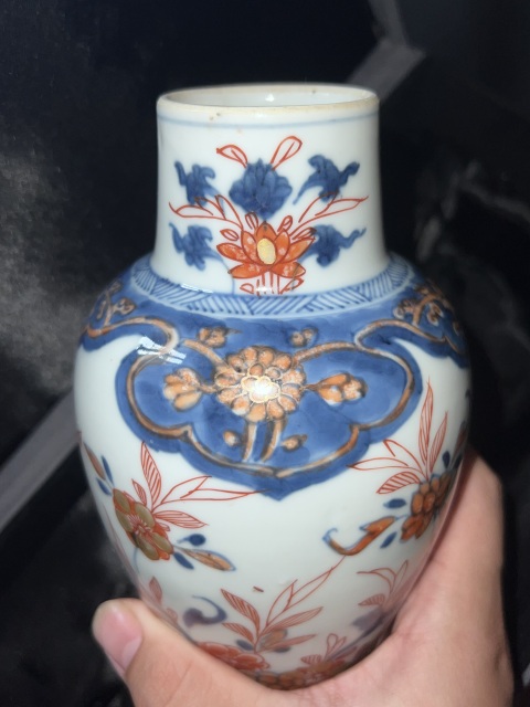 古玩陶瓷青花礬紅描金瓶拍賣,當前價格10000元
