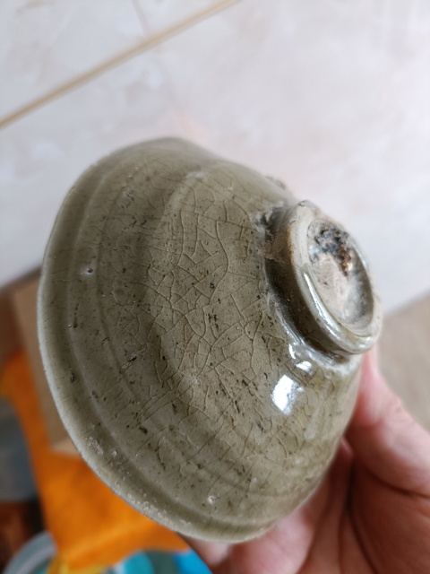 古玩陶瓷元代龍泉青瓷茶盞拍賣,當前價格260元