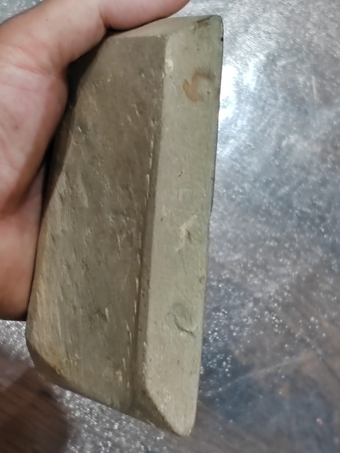 古玩雜項(xiàng)宋簸箕形抄手歙硯拍賣(mài),當(dāng)前價(jià)格3500元