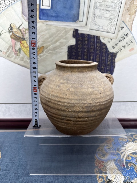 古玩陶瓷漢代精品旋紋雙系罐 南京博物館同款拍賣,當前價格1088元