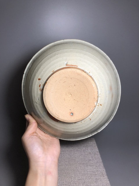 古玩陶瓷(明代)龍泉青白釉大茶缽拍賣,當(dāng)前價(jià)格0元