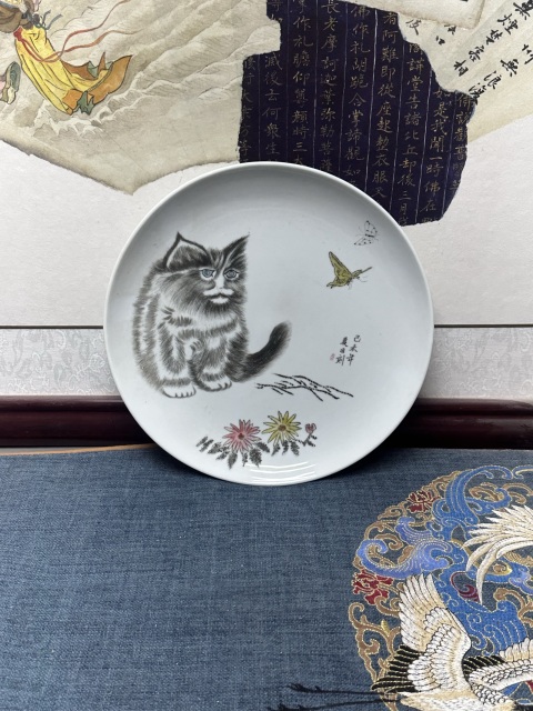 古玩陶瓷70年代博山刻瓷耄耋紋盤(pán)拍賣(mài)，當(dāng)前價(jià)格450元