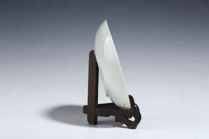 古玩陶瓷（已鑒真）民國·粉彩瓜果紋小盤拍賣，當前價格220元