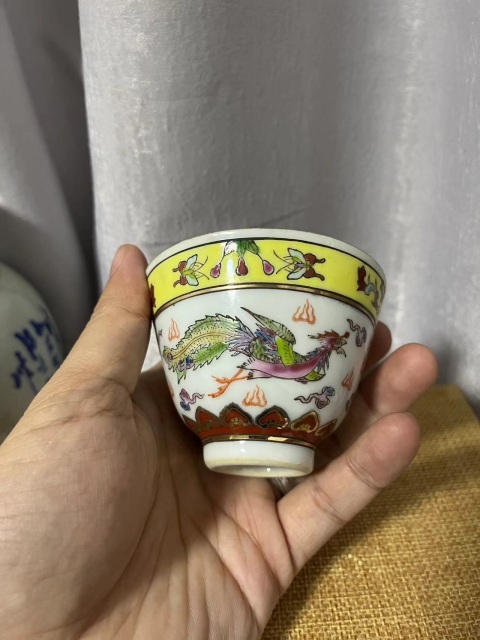 古玩陶瓷粉彩云龍紋仰鐘杯拍賣,當(dāng)前價(jià)格288元