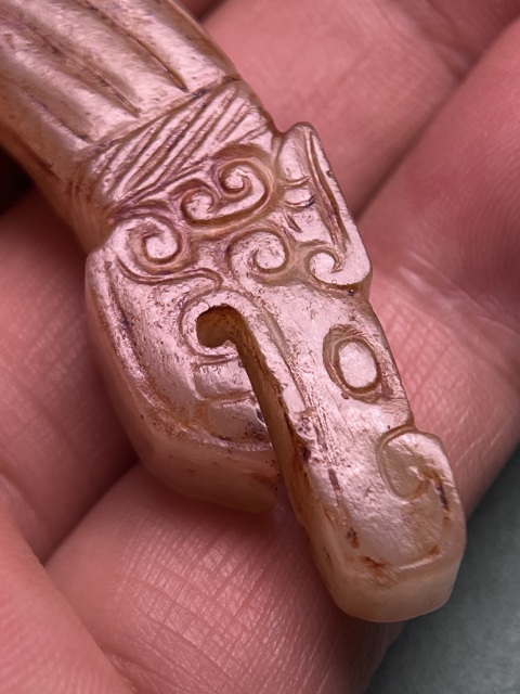 古玩玉器戰(zhàn)國(guó)龍紋玉珩拍賣(mài)，當(dāng)前價(jià)格188800元