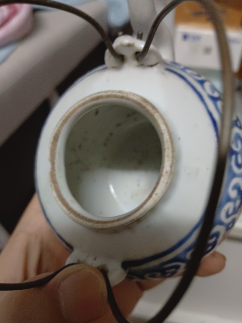 古玩陶瓷粉彩人物故事紋茶壺拍賣，當(dāng)前價(jià)格1980元