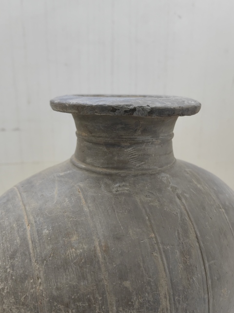 古玩陶瓷灰陶弦紋繭形壺拍賣，當前價格1100元